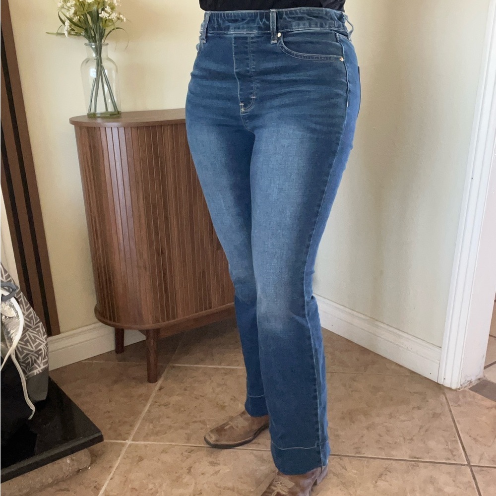 White‎ House Black Market Blue Boot Cut Jeans Size 8R